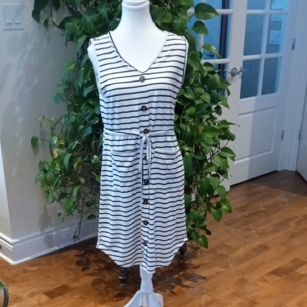 Elegant Black and White Striped Midi Dress